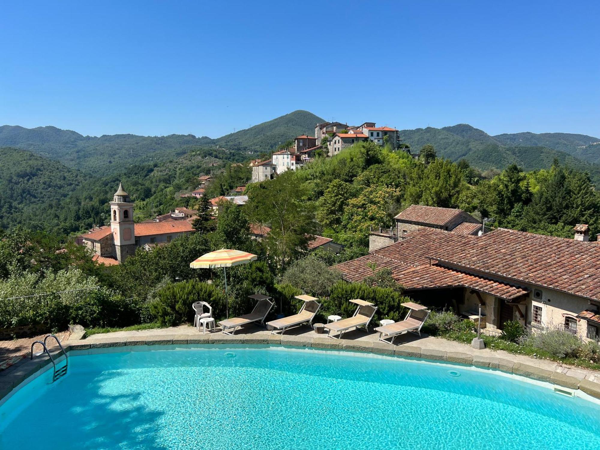Podere Beatrice 20 Pax By Villasretreats Bardine di San Terenzo Esterno foto