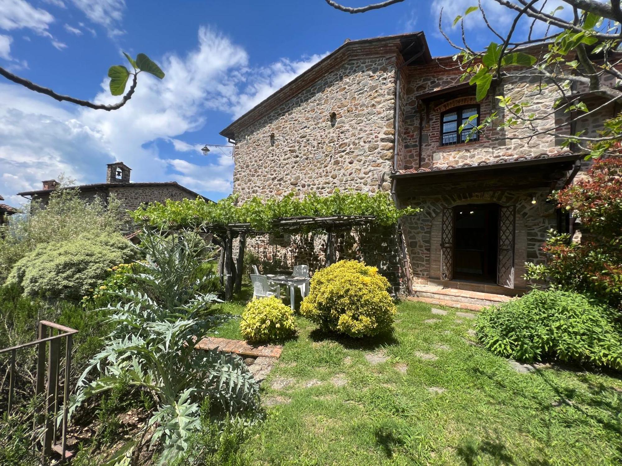 Podere Beatrice 20 Pax By Villasretreats Bardine di San Terenzo Esterno foto