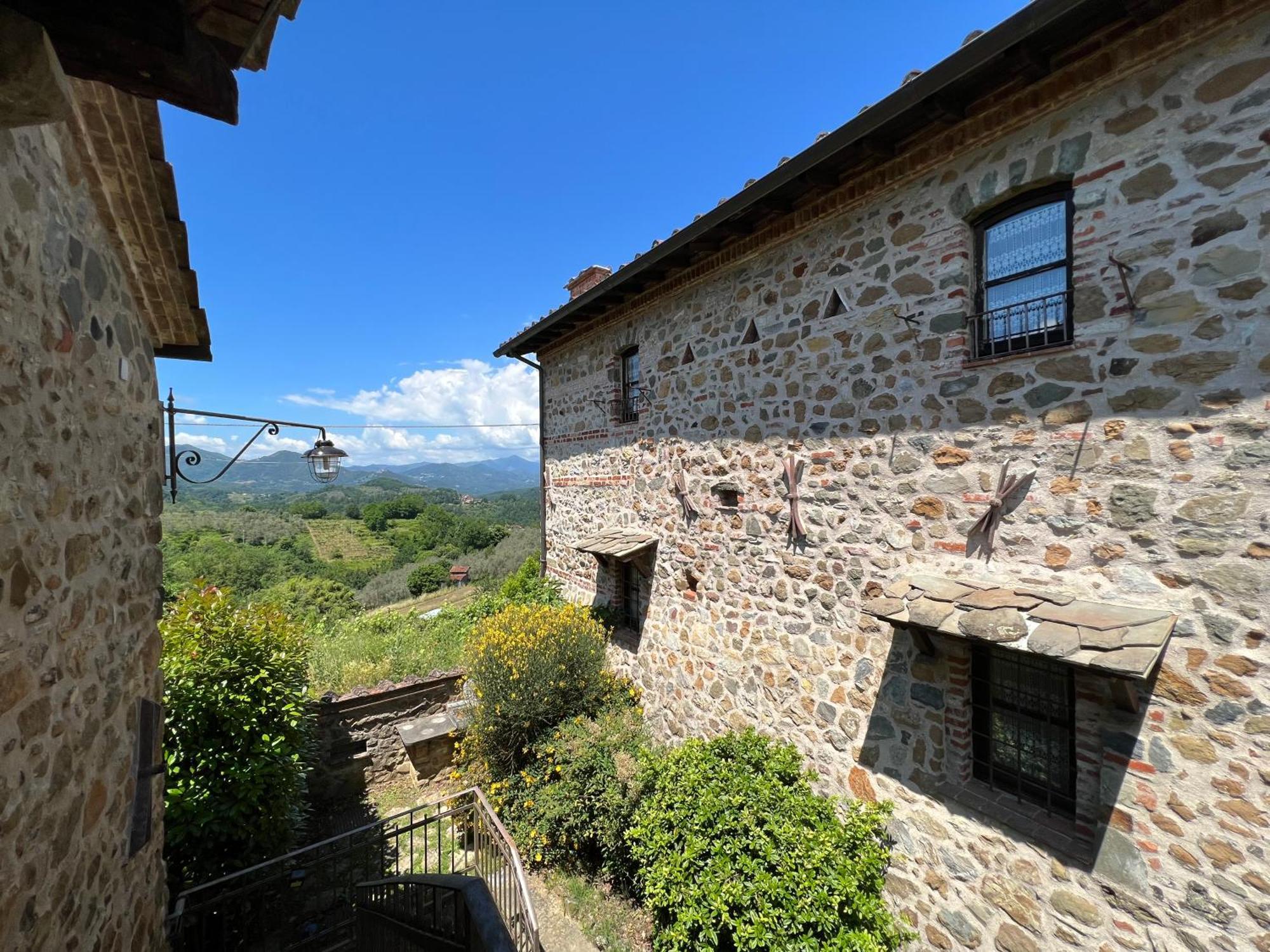 Podere Beatrice 20 Pax By Villasretreats Bardine di San Terenzo Esterno foto